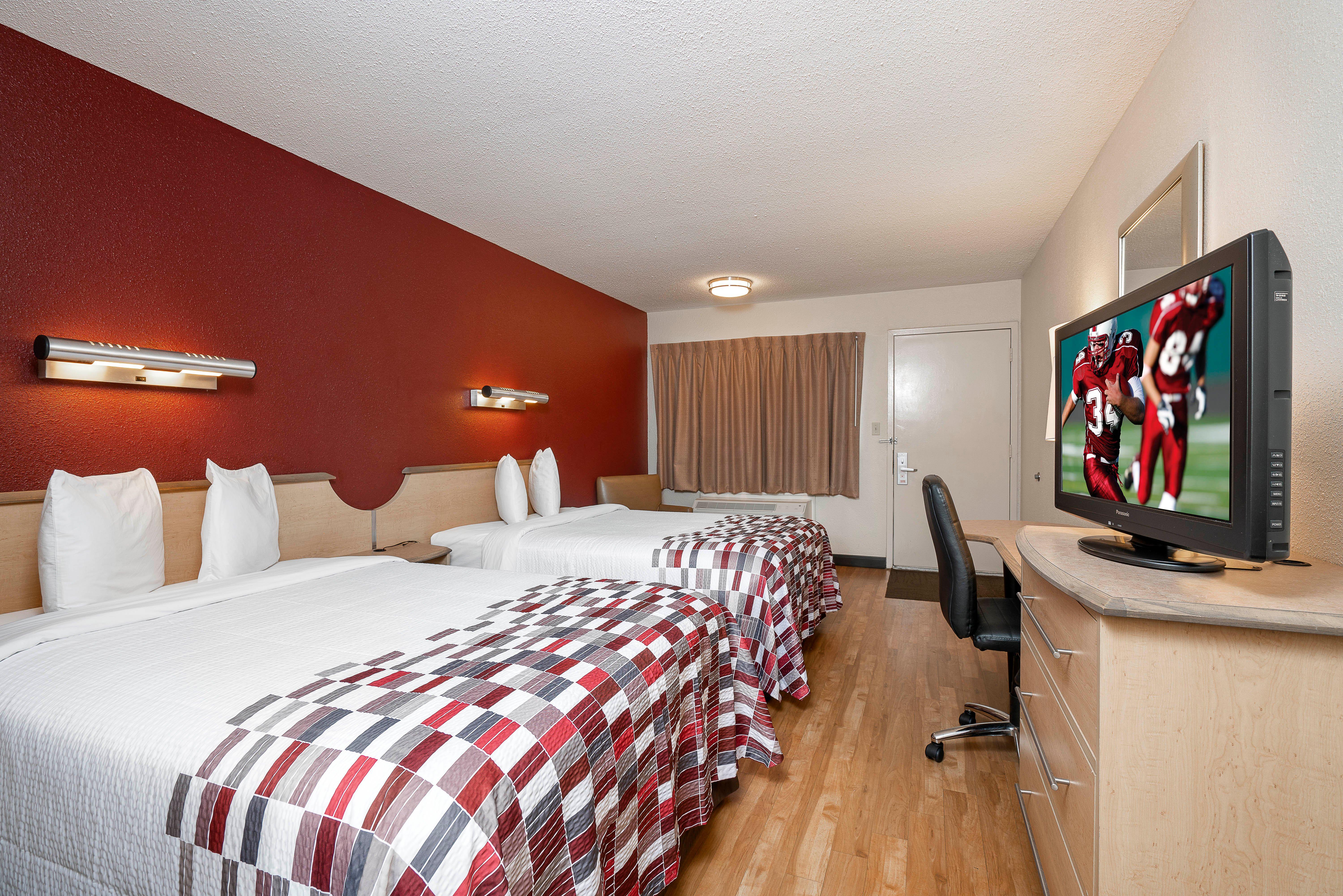 Red Roof Inn Louisville Fair And Expo Exterior foto